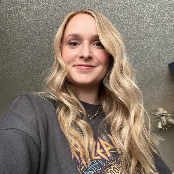 Meet your Posher, Jordan - Picture 2 of 2